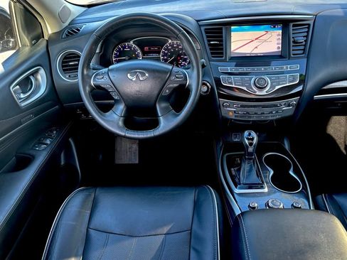 Used 2019 INFINITI QX60 Luxe w/ Essential Package FWD image 14