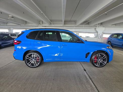 New 2026 BMW X5 M60i image 3