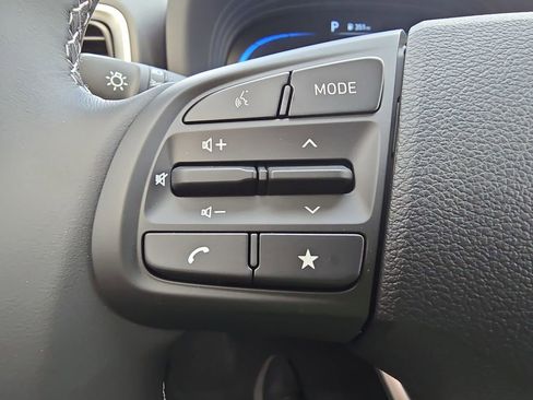 New 2026 Hyundai Venue SEL image 16