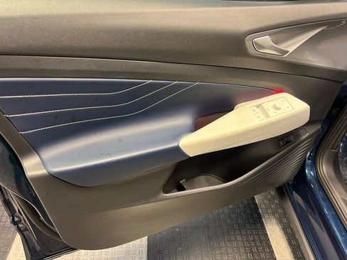 Certified 2023 Volkswagen ID.4 S RWD image 8