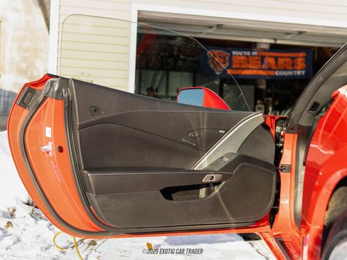 Used 2018 Chevrolet Corvette Stingray Convertible w/ 2LT Preferred Equipment Group image 31