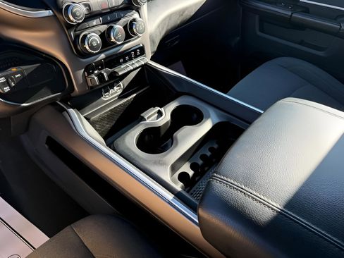 Used 2020 RAM 2500 Big Horn w/ Level 1 Equipment Group image 26