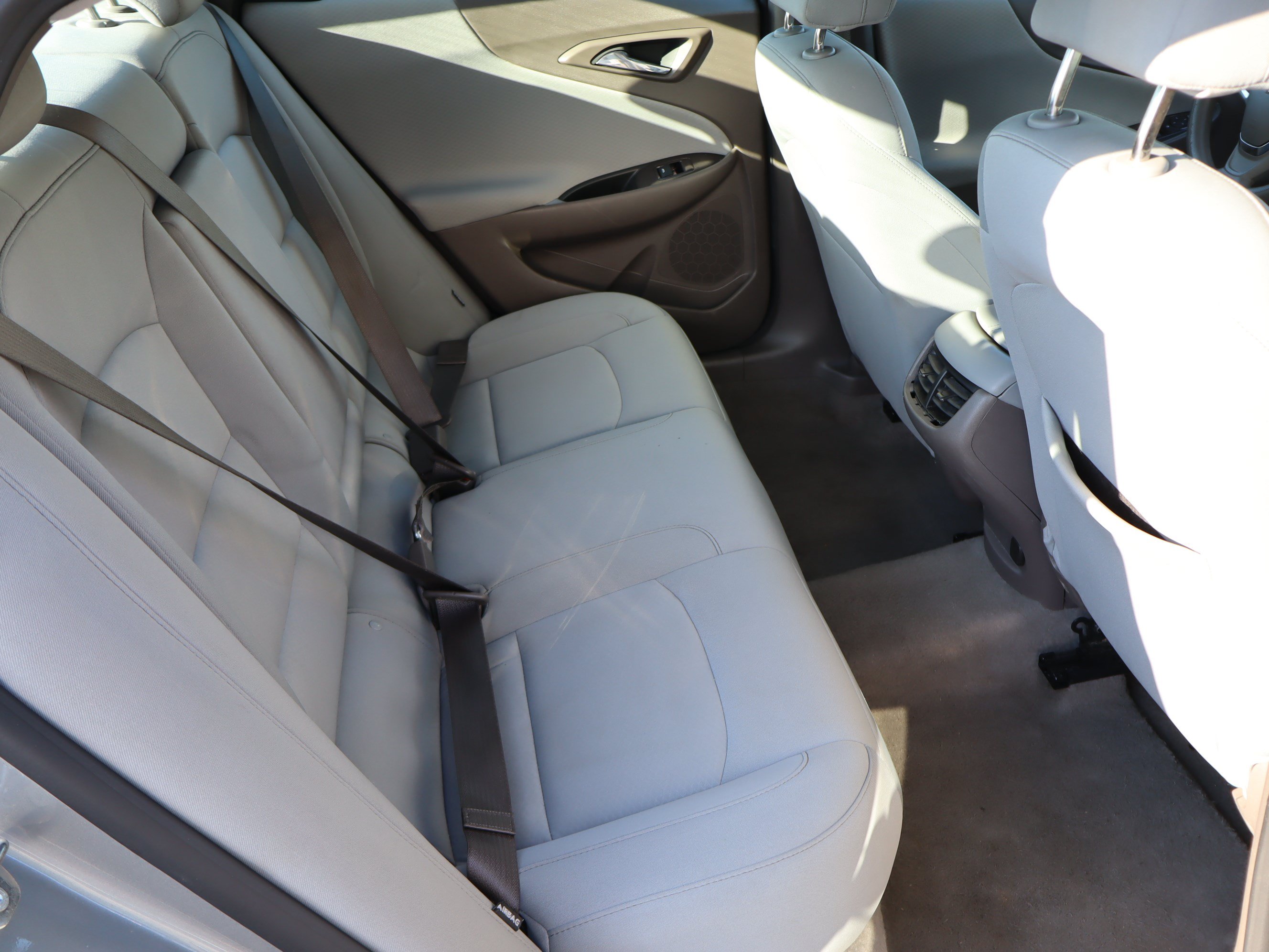 Used 2024 Chevrolet Malibu LT FWD image 32