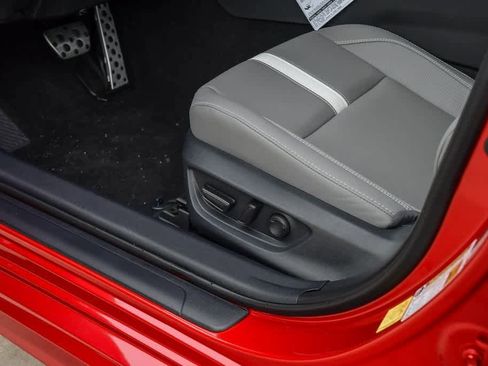 New 2025 Toyota Camry SE FWD image 21