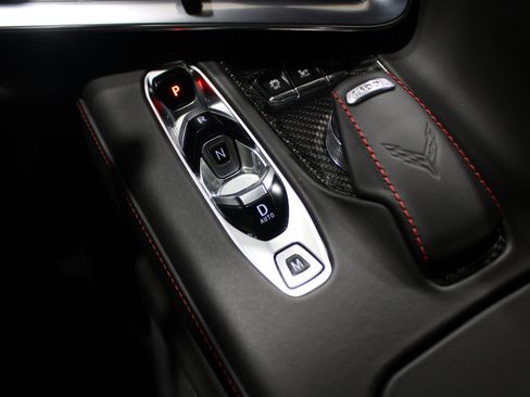 Used 2021 Chevrolet Corvette Stingray Premium Cpe w/ Z51 Performance Package RWD image 20