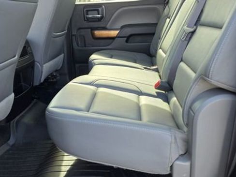 Used 2017 Chevrolet Silverado 1500 LTZ w/ LTZ Plus Package image 11