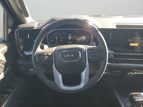 New 2026 GMC Sierra 1500 Elevation image 24