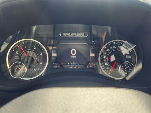 Used 2022 RAM 3500 Laramie AWD/4WD image 34