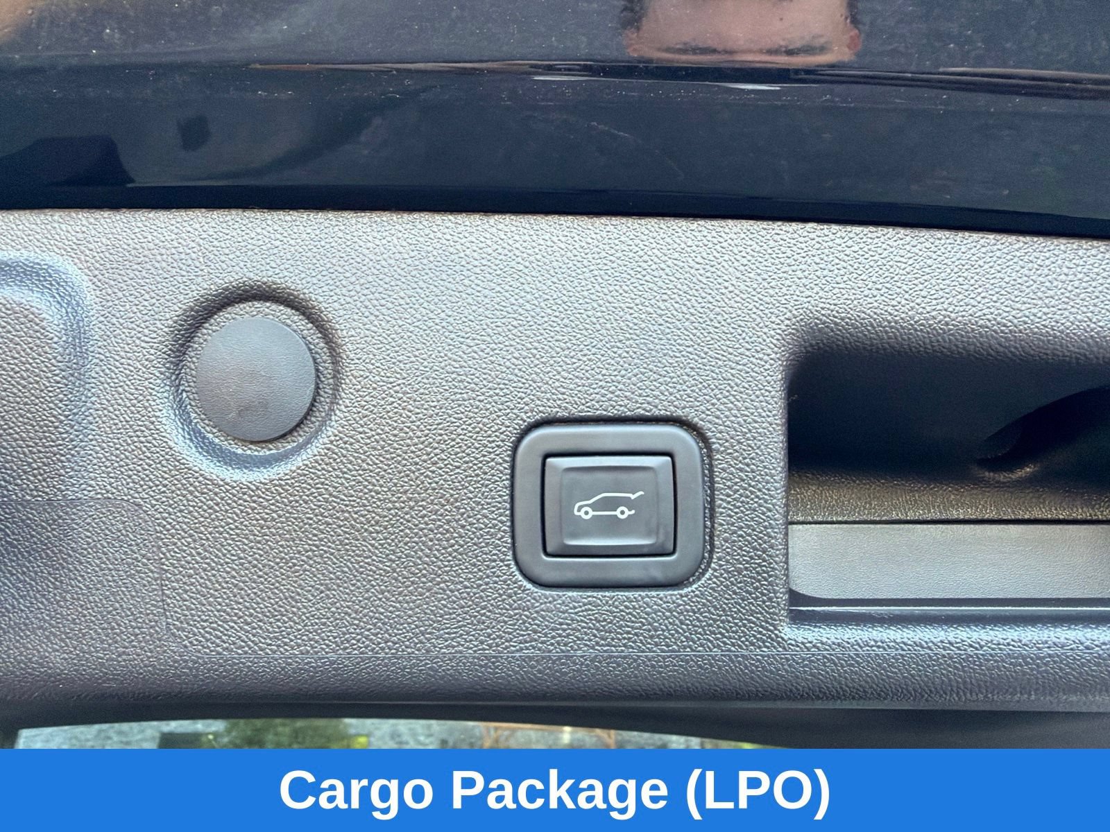 Used 2024 Chevrolet Equinox RS w/ RS Leather Package FWD image 21
