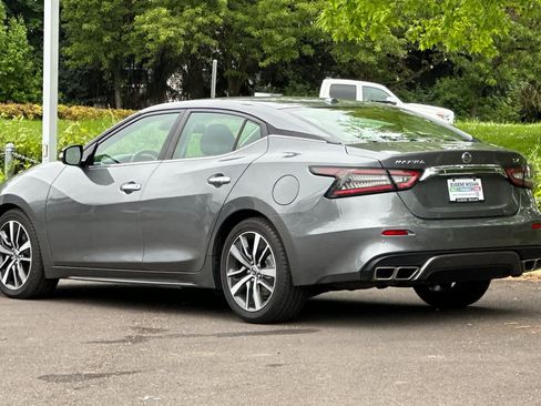 Used 2020 Nissan Maxima 3.5 SV w/ Floor Mat Group FWD image 6