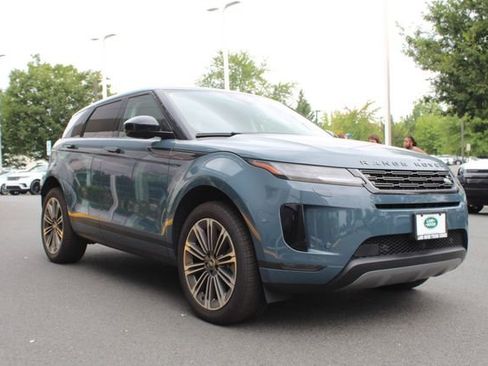Used 2024 Land Rover Range Rover Evoque S image 10