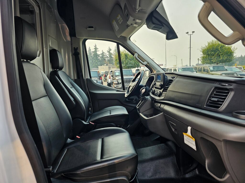 Used 2025 Ford Transit 250 148 High Roof AWD image 10
