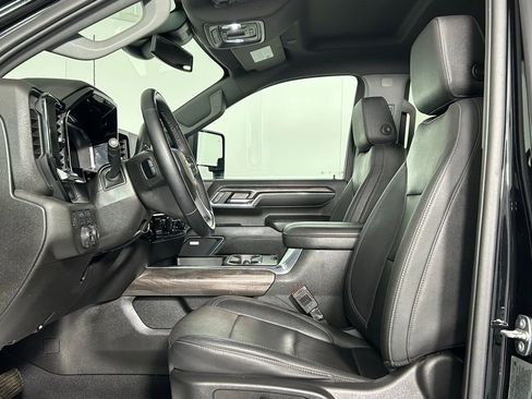 Used 2024 Chevrolet Silverado 2500 LTZ w/ LTZ Convenience Package AWD/4WD image 33