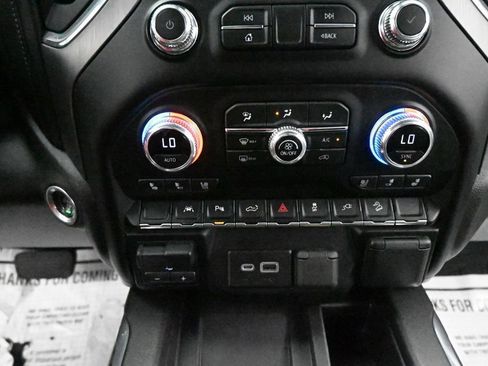 Used 2021 GMC Sierra 1500 Denali w/ Driver Alert Package II AWD/4WD image 14