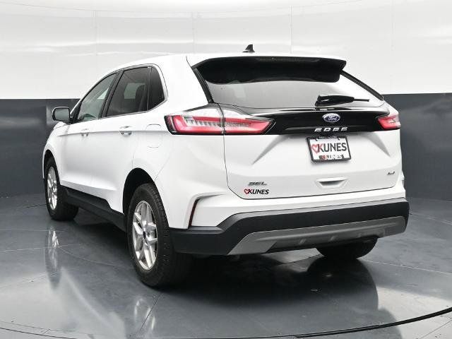 Certified 2024 Ford Edge SEL w/ Convenience Package AWD/4WD image 8