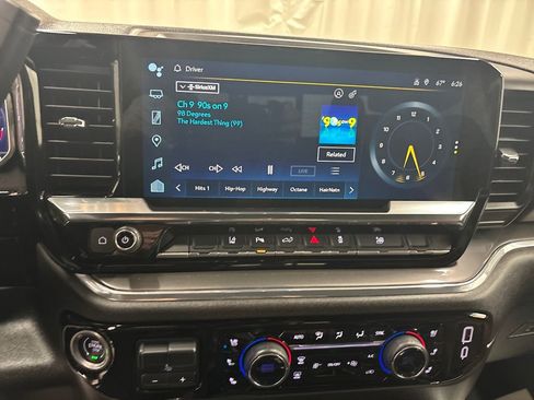 Certified 2025 Chevrolet Silverado 3500 High Country image 18