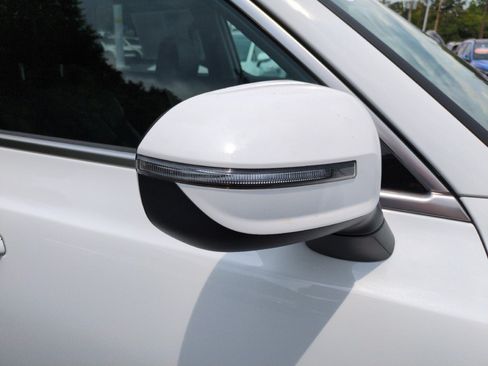 Used 2023 Kia Telluride S w/ S Sunroof Package FWD image 34