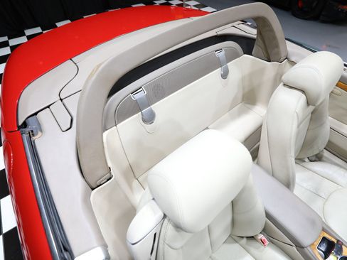 Used 2003 Mercedes-Benz SL 500 image 4