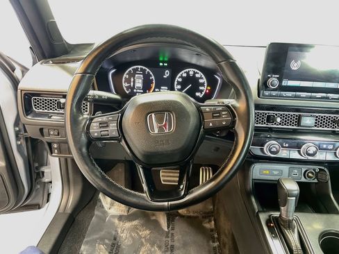 Used 2024 Honda Civic Sport image 11