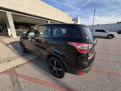 Used 2017 Ford Escape S image 3
