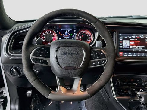 Used 2023 Dodge Challenger SRT Hellcat RWD image 11