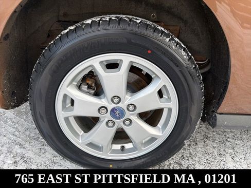 Used 2014 Ford Transit Connect XLT image 25