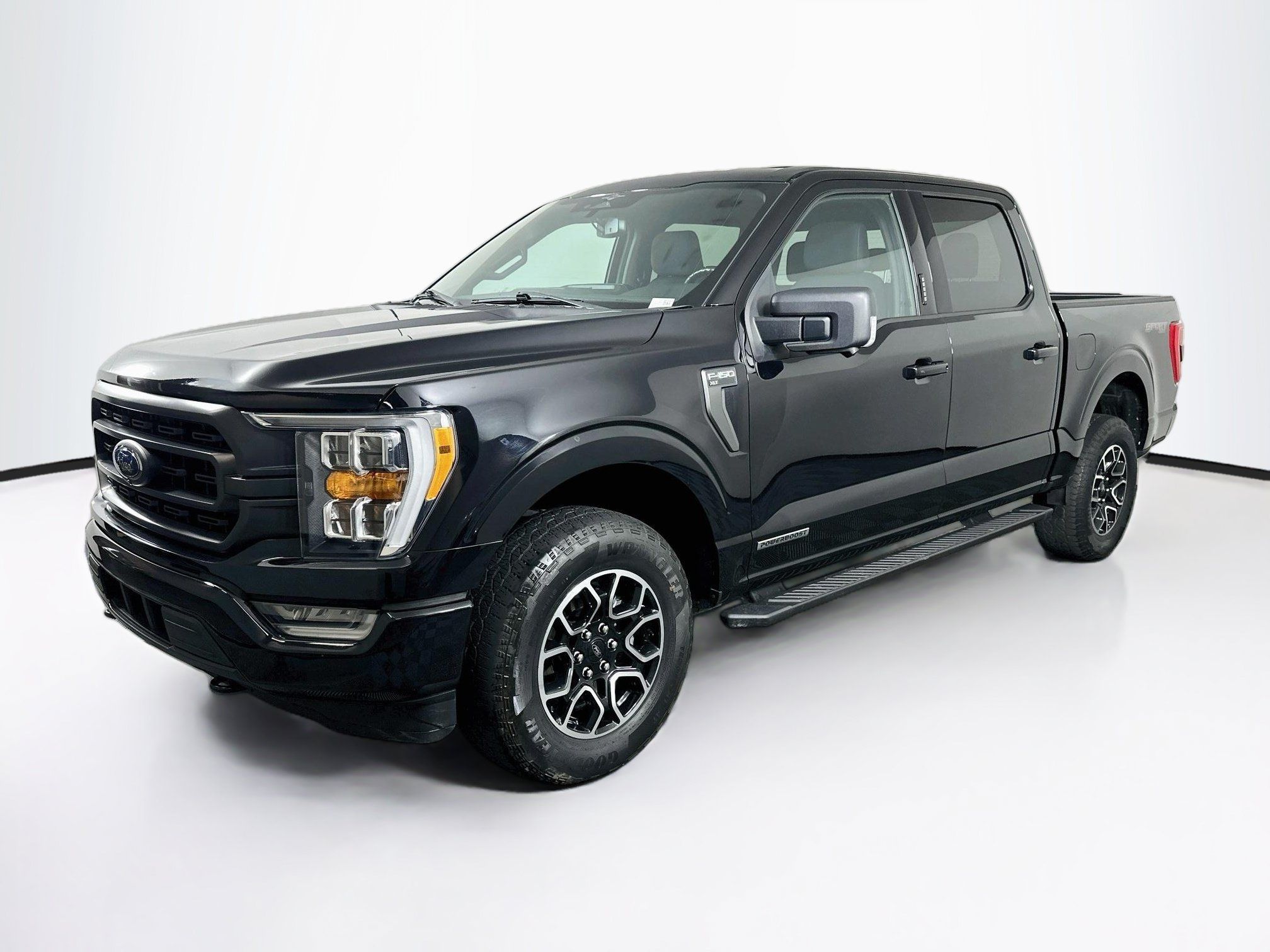 Used 2023 Ford F150 XLT w/ Equipment Group 302A High AWD/4WD image 3