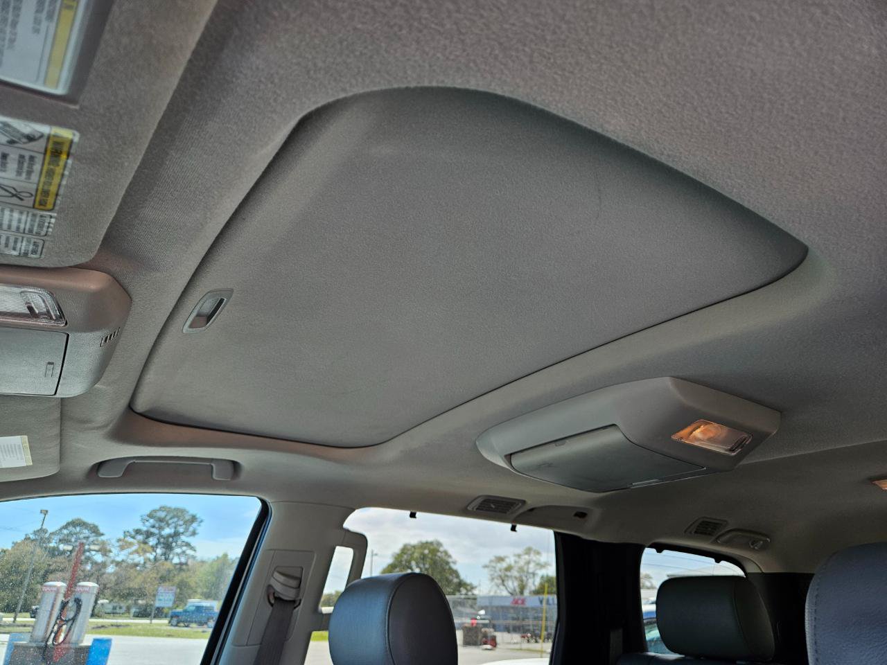 Used 2016 Toyota Sequoia Platinum AWD/4WD image 14