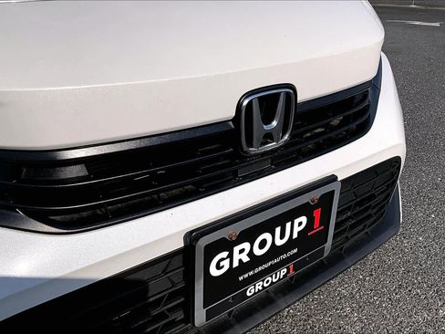 Used 2023 Honda Civic Sport image 29