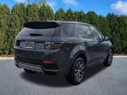 Used 2025 Land Rover Discovery Sport S image 4