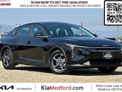 Used 2025 Kia K4 FWD image 1