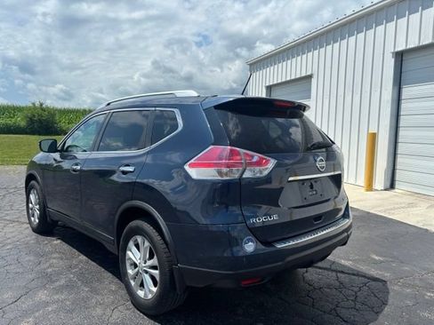 Used 2016 Nissan Rogue SV AWD/4WD image 3