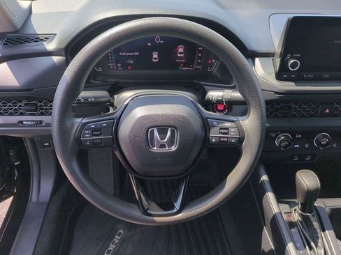 Certified 2023 Honda Accord LX image 11