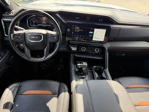 Used 2025 GMC Sierra 1500 AT4 AWD/4WD image 14