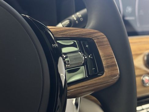 Certified 2021 Rolls-Royce Ghost image 32
