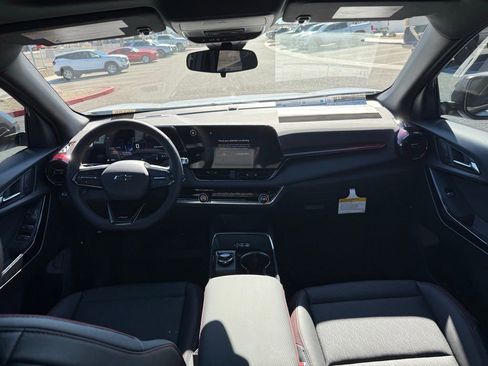 New 2026 Chevrolet Equinox RS image 18