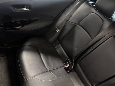 Used 2022 Toyota Corolla SE FWD image 12