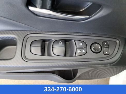 New 2025 Nissan Versa SV w/ Trunk Package image 18