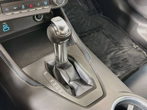 Used 2025 Ford Mustang GT Premium RWD image 17