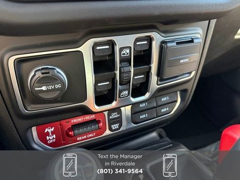 New 2025 Jeep Wrangler Unlimited Rubicon w/ Steel Bumper Group image 20