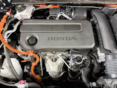 Used 2025 Honda CR-V Sport Touring image 33