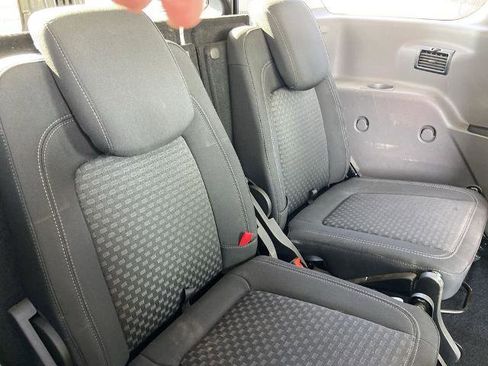 Used 2022 Ford Transit Connect XLT image 22