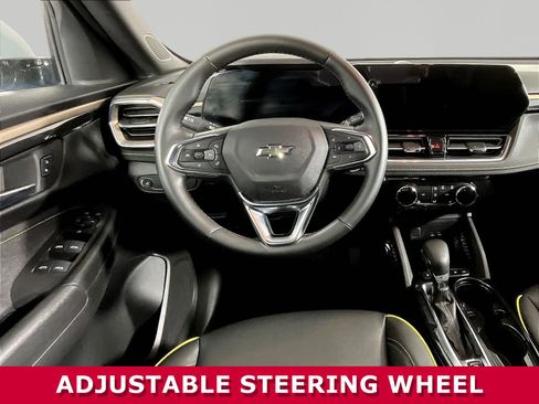 Used 2025 Chevrolet TrailBlazer ACTIV AWD/4WD image 8
