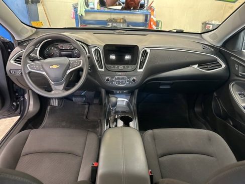 Used 2023 Chevrolet Malibu LT image 10