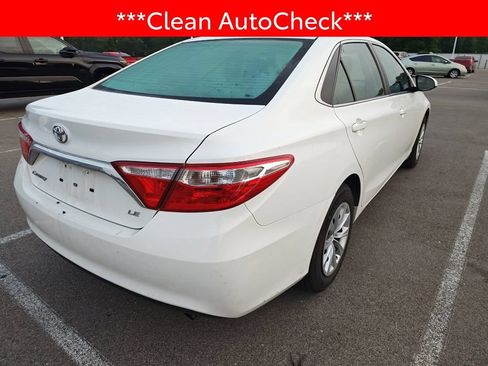 Used 2016 Toyota Camry LE FWD image 4