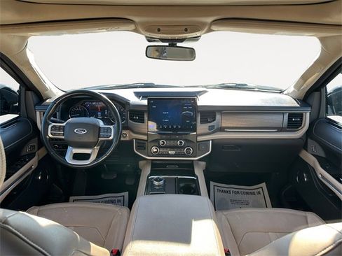 Used 2023 Ford Expedition Max Limited image 10