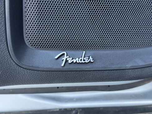 Used 2019 Nissan Titan PRO-4X w/ Pro-4x Utility Package image 15