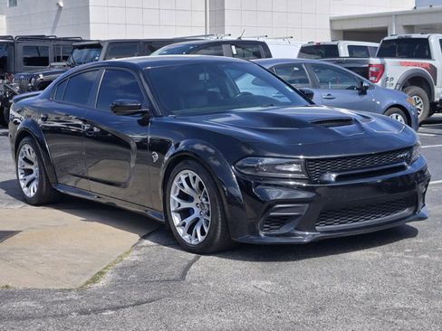 Used 2020 Dodge Charger SRT Hellcat w/ Harman/Kardon Audio Group RWD image 3