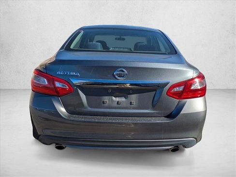 Used 2016 Nissan Altima 2.5 S w/ Power Driver Seat Package image 6