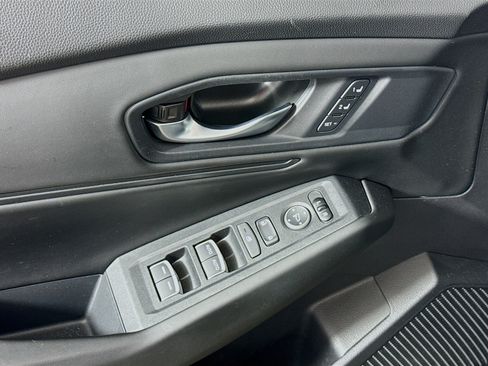 Used 2023 Honda Accord EX-L image 18